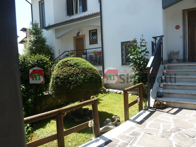 Villa Trifamiliare Oricola via colle fiorito snc