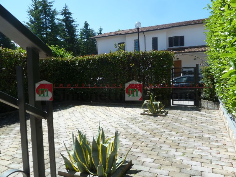 Villa Trifamiliare Oricola via colle fiorito snc