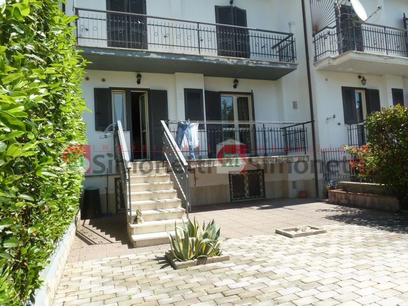 Villa Trifamiliare Oricola via colle fiorito snc