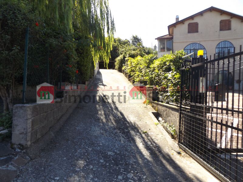 Villa Oricola via quartiere 17