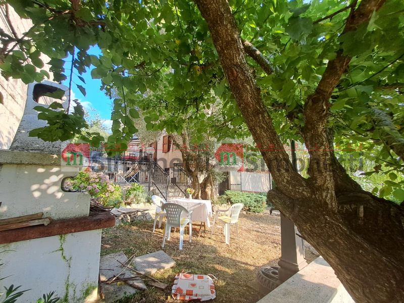 Villa Oricola via quartiere 17