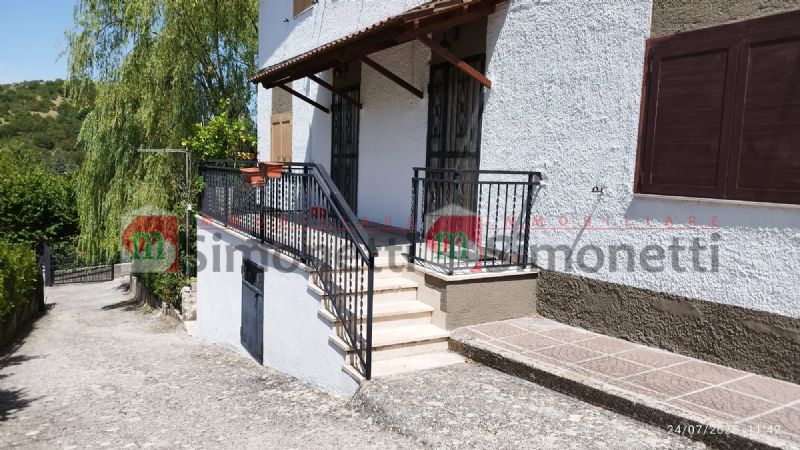 Villa Oricola via quartiere 17