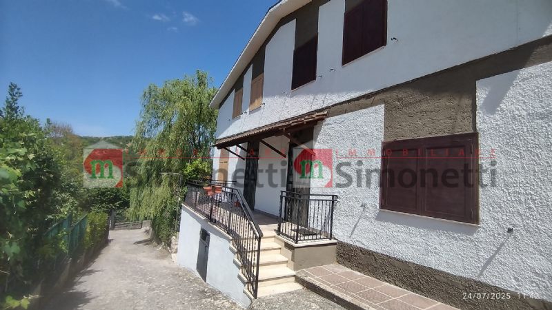 Villa Oricola via quartiere 17
