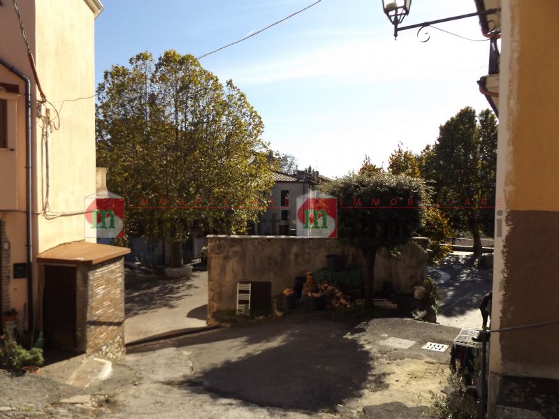 Attico Vivaro Romano via dei monti 6