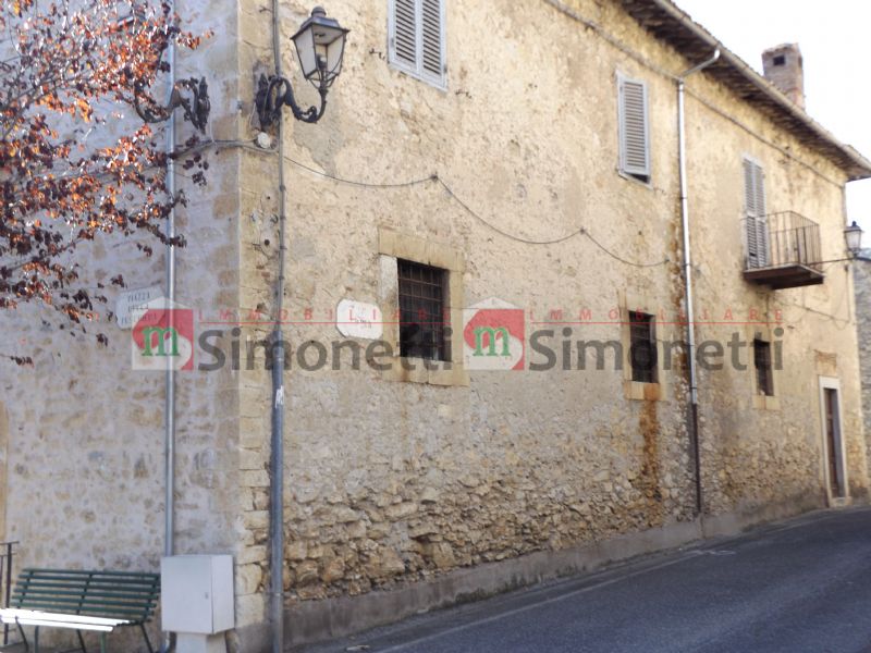 Attico Vivaro Romano via dei monti 6