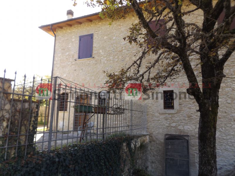 Attico Vivaro Romano via dei monti 6