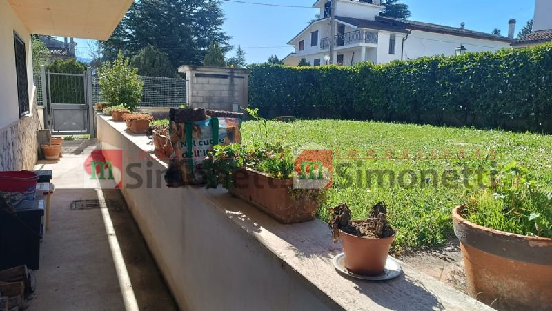 Appartamento Oricola via COLLE FIORITO 24