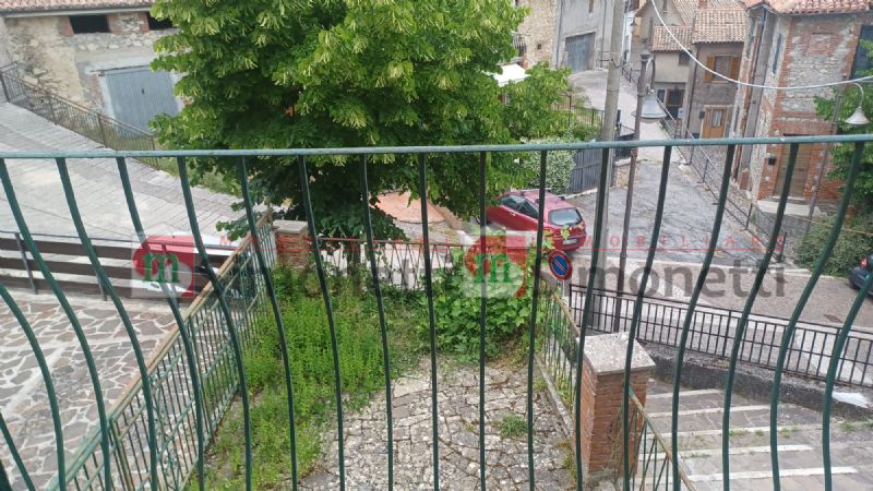 Casa indipendente Vallinfreda via delle aie 17