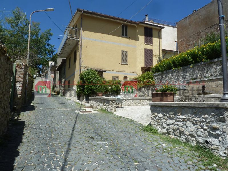 Casa indipendente Carsoli via villaromana