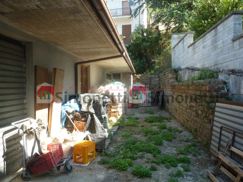 Porzione di casa Pereto via della fonte vecchia sc