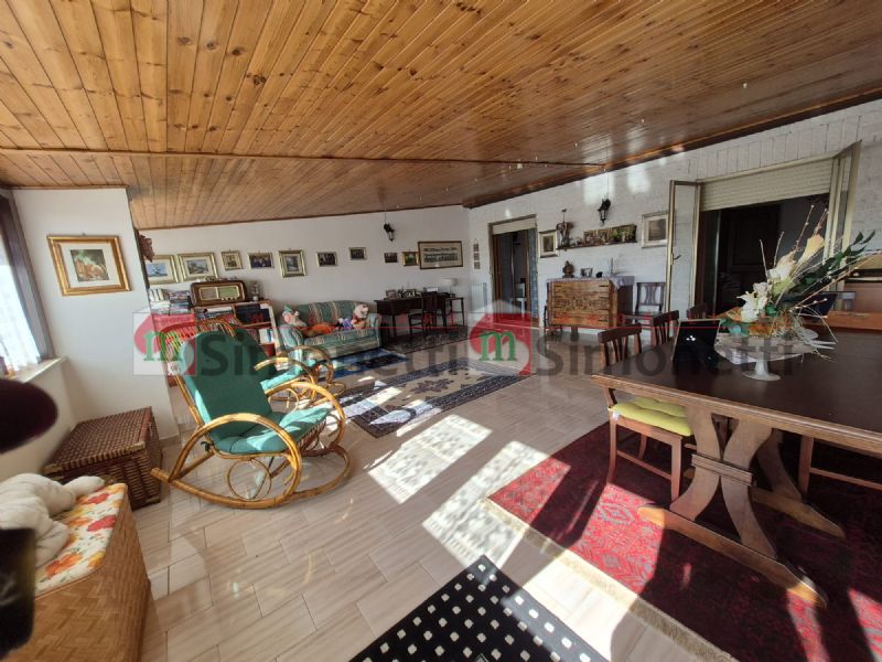 Attico Nespolo via DELLE querce sc