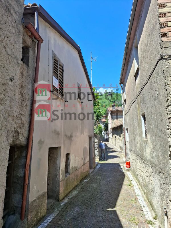 Appartamento Civitella Roveto via Abruzzi incrocio Porta Schiavone SC