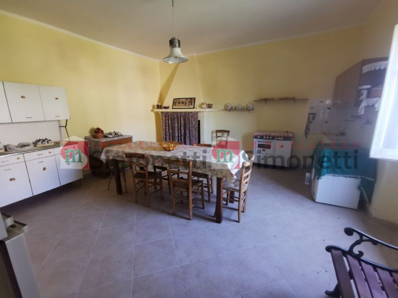 Casa indipendente Civitella Roveto via meta sc