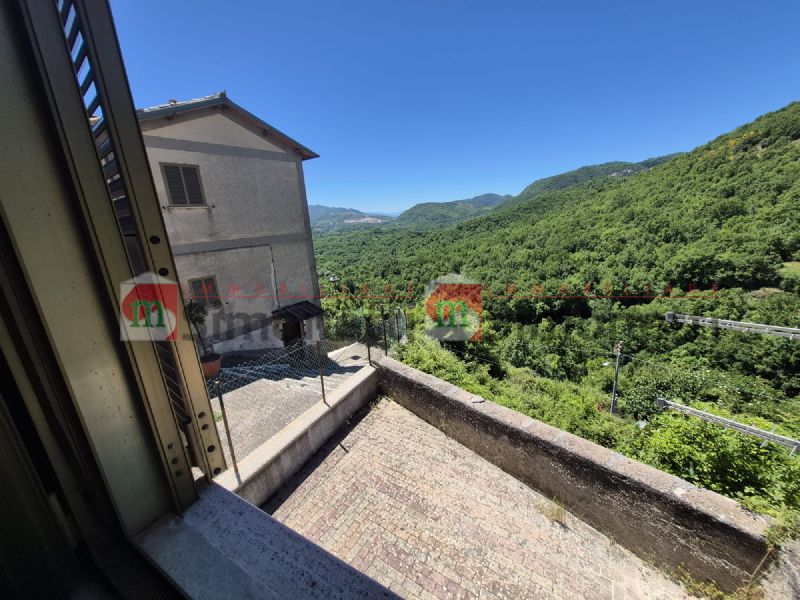 Appartamento Vivaro Romano via del mandorlo 4