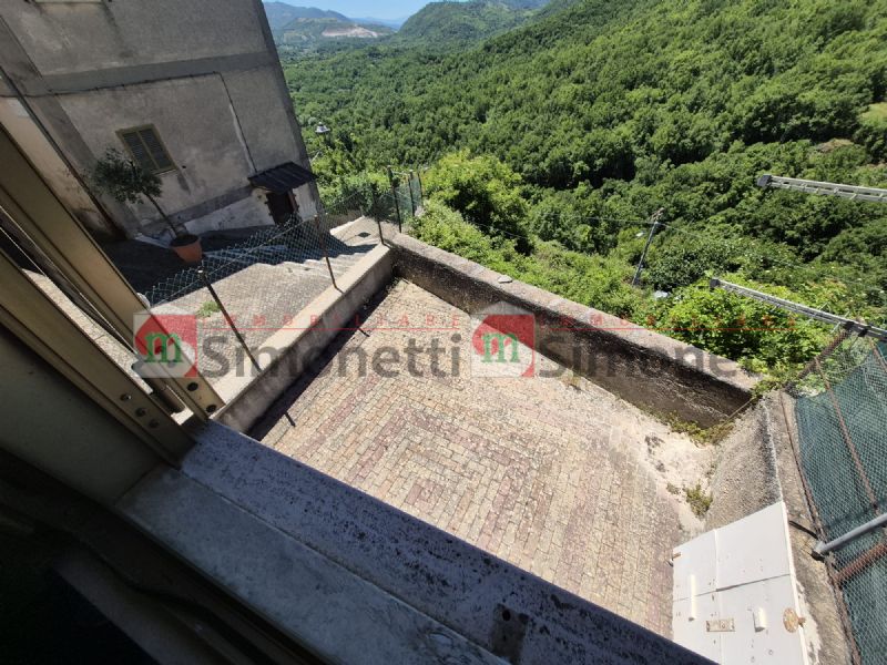 Appartamento Vivaro Romano via del mandorlo 4