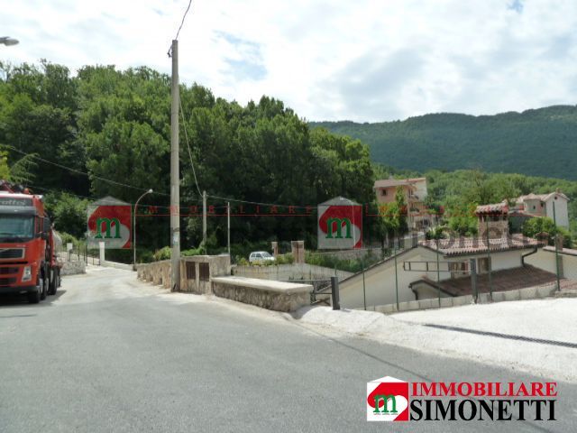 Casa indipendente Pereto via Della Fonte Vecchia