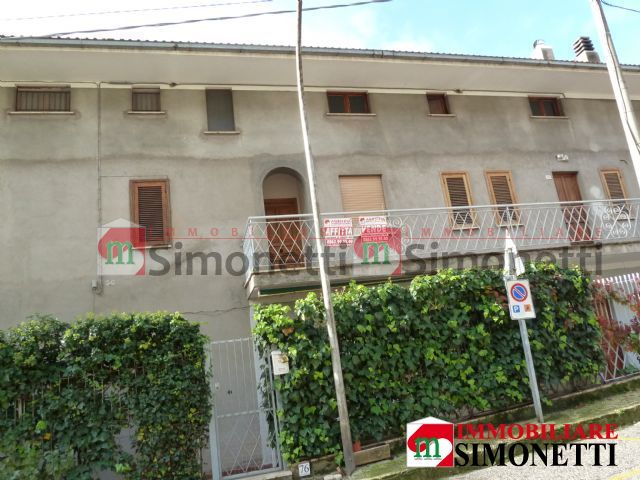 Appartamento Pereto corso Umberto I