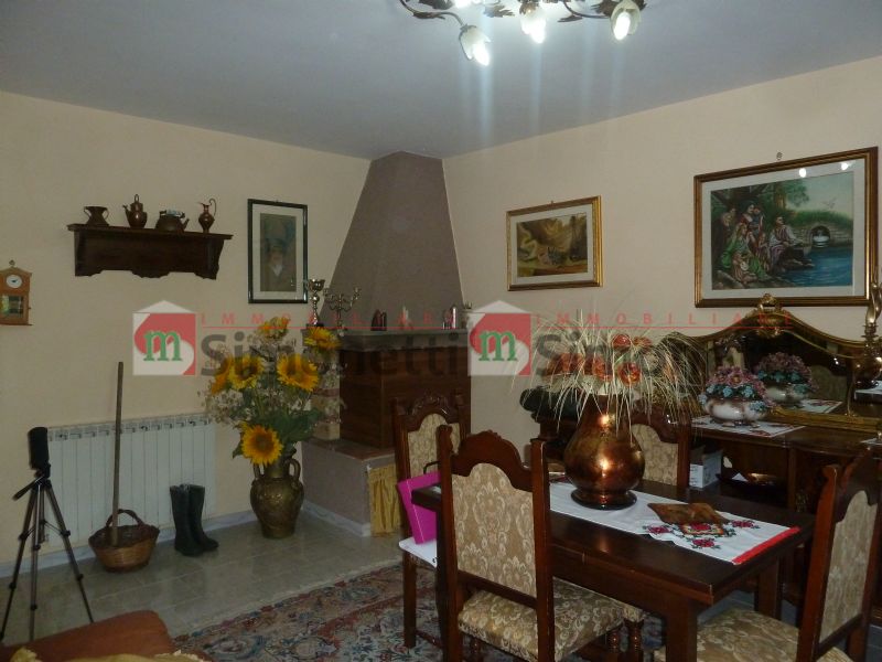 Appartamento Pereto via Della Fontevecchia 36