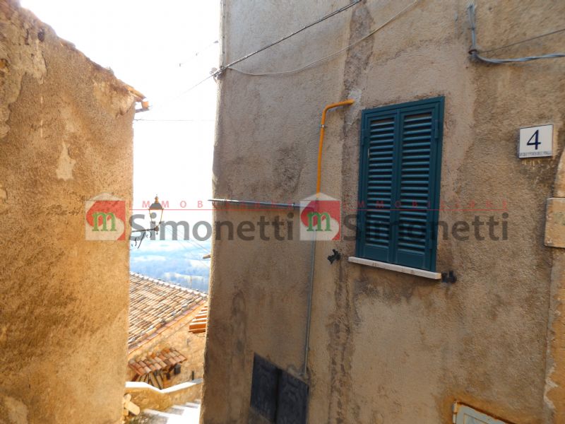Casa indipendente Pereto vicolo Porta Delle Piagge 4