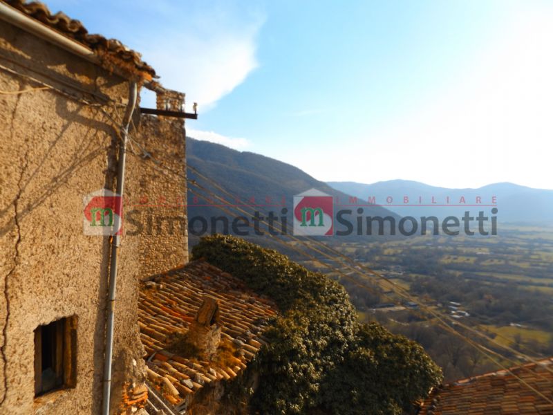 Casa indipendente Pereto vicolo Porta Delle Piagge 4