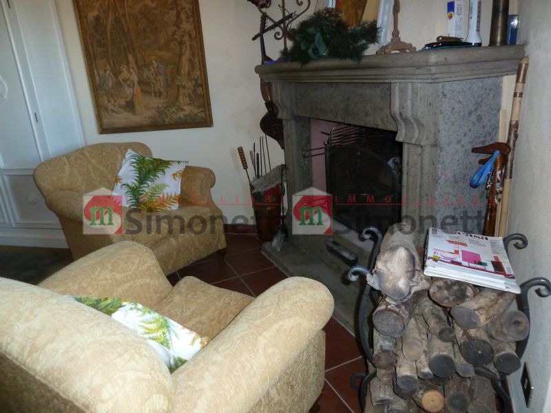 Stabile Palazzo Pereto piazzetta Maccafani 15