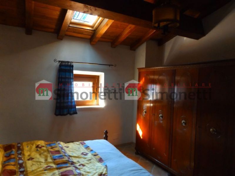 Casa indipendente Pereto via delle piagge 19