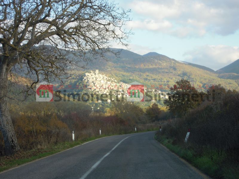 Casa indipendente Pereto via delle piagge 19