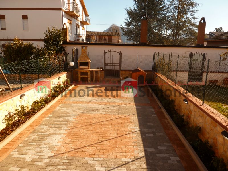 Villa Quadrifamiliare Oricola strada statale 5