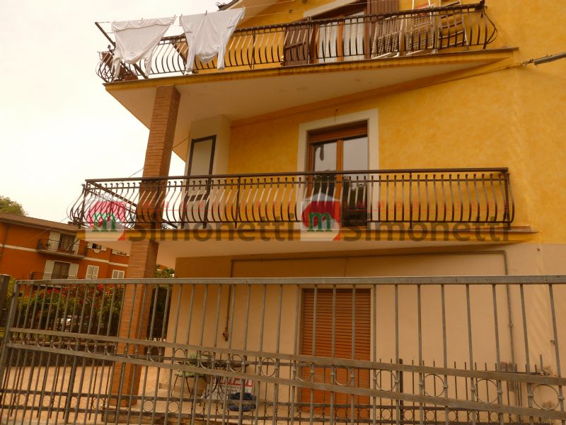 Appartamento Carsoli via la mola sc