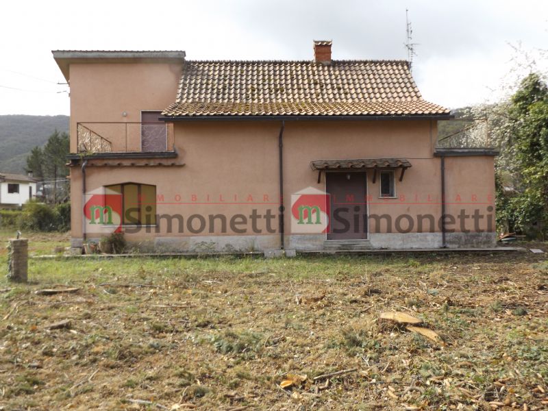 Villa Unifamiliare Rocca di Botte via bonifacio graziani 19