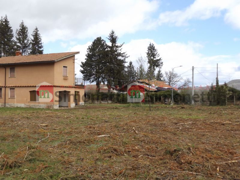 Villa Unifamiliare Rocca di Botte via bonifacio graziani 19