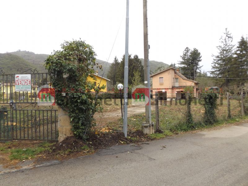 Villa Unifamiliare Rocca di Botte via bonifacio graziani 19