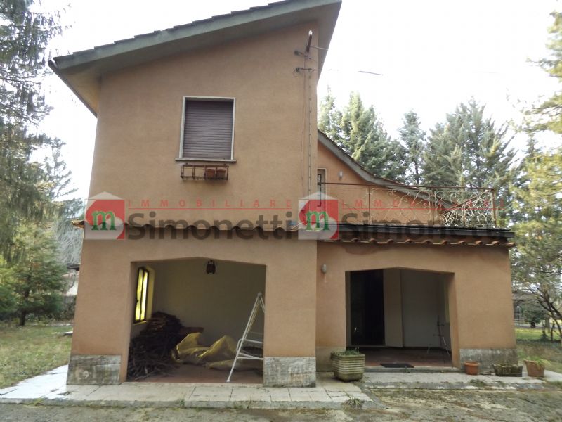 Villa Unifamiliare Rocca di Botte via bonifacio graziani 19