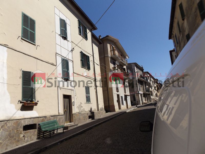 Appartamento Carsoli via valeria 25