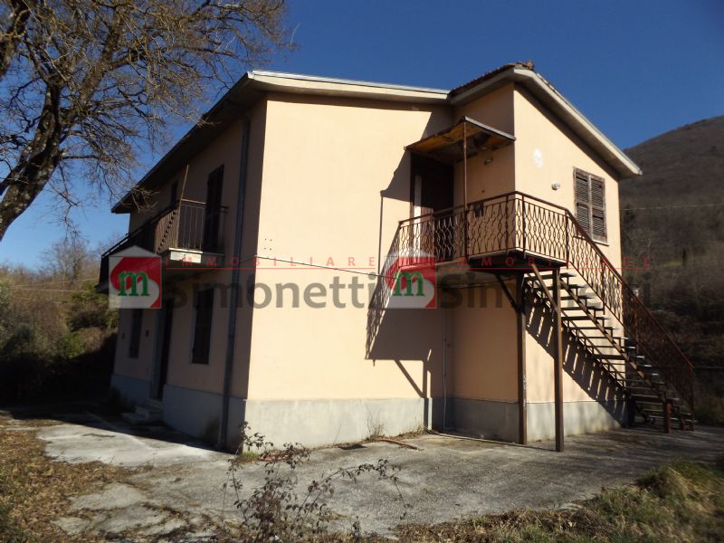 Casa indipendente Arsoli strada provinciale sublacense snc