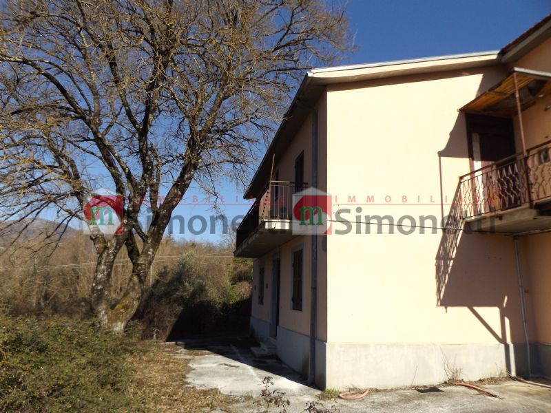 Casa indipendente Arsoli strada provinciale sublacense snc
