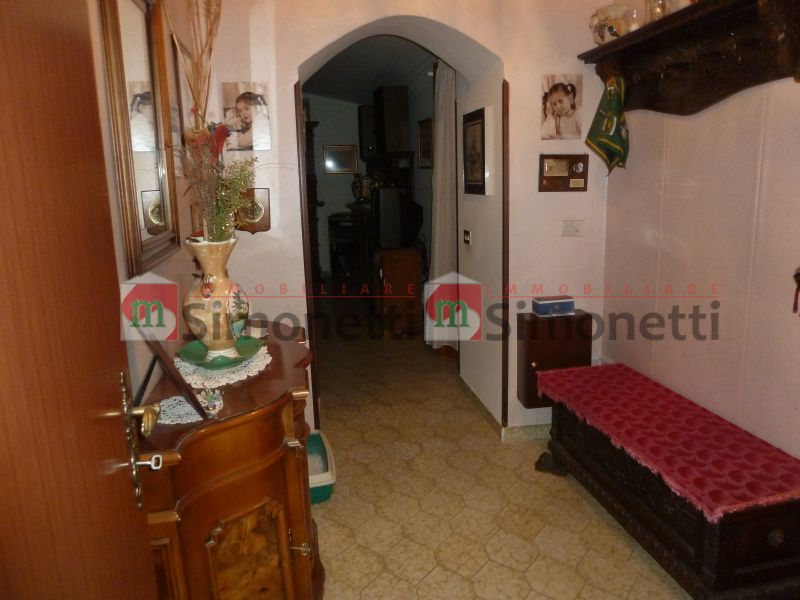 Casa indipendente Pereto via BORGO MODENA 15
