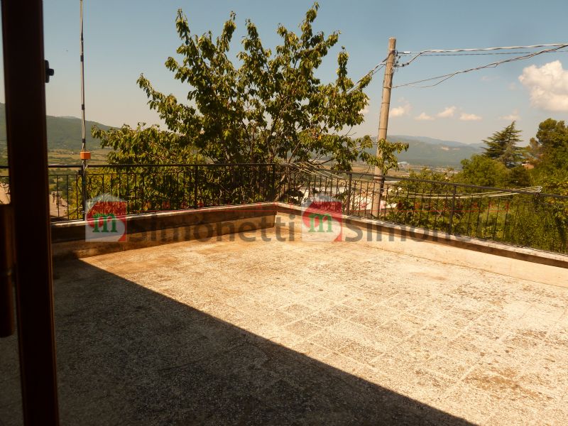 Casa indipendente Pereto via BORGO MODENA 15