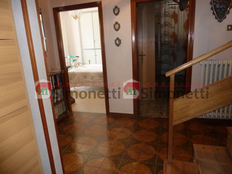 Casa indipendente Pereto via BORGO MODENA 15