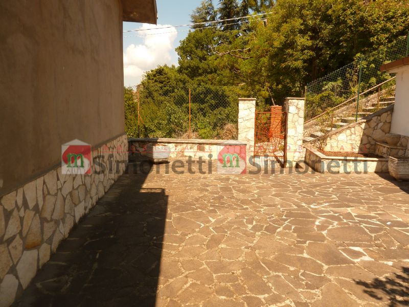 Casa indipendente Pereto via BORGO MODENA 15