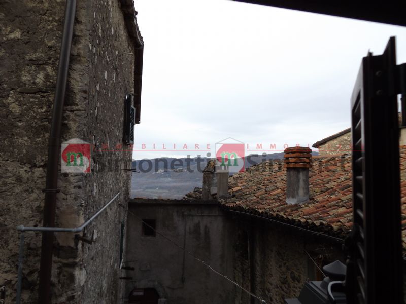 Appartamento Carsoli plaza delle erbe 1