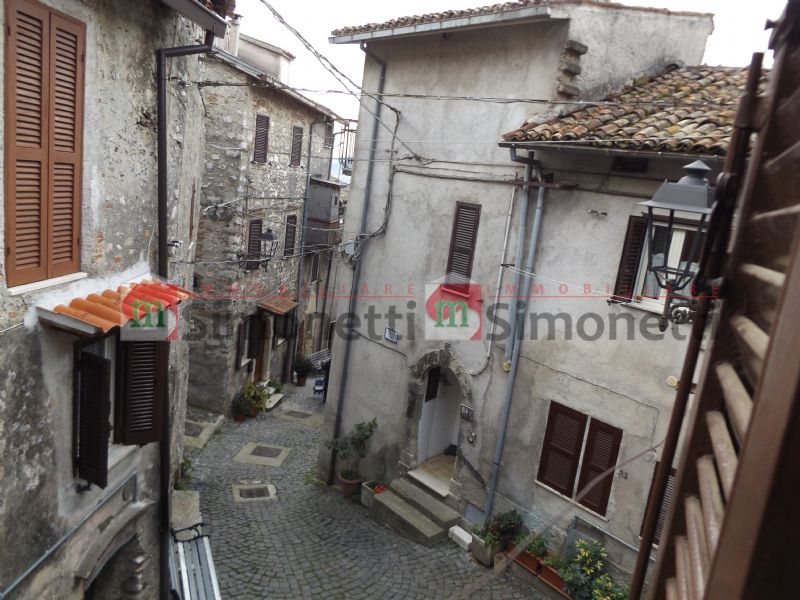 Appartamento Carsoli plaza delle erbe 1