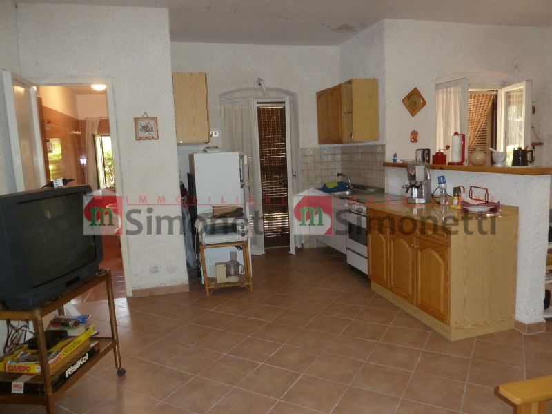 Villa a Schiera Rocca di Botte via BONIFACIO GRAZIANI 18